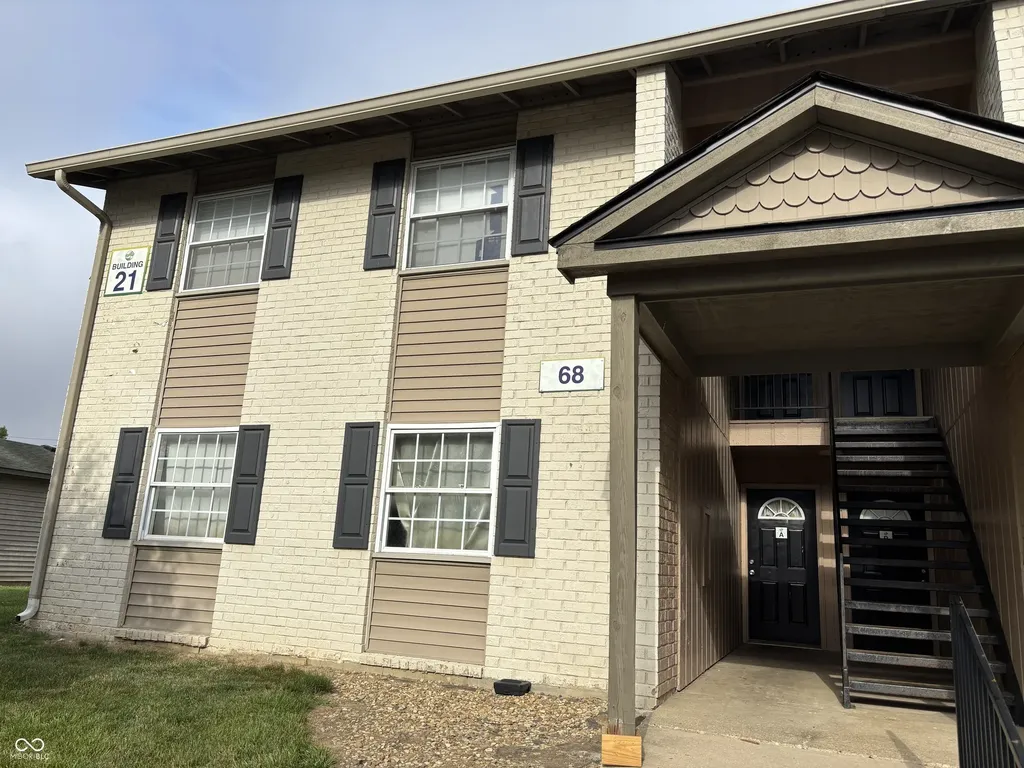 68 Port Sylvia Drive Indianapolis IN 46224