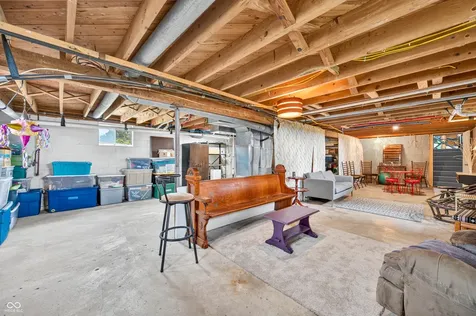 709 Old Plank Road Franklin IN 46131