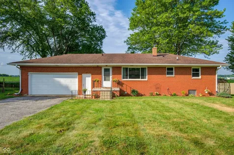 709 Old Plank Road Franklin IN 46131