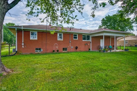 709 Old Plank Road Franklin IN 46131