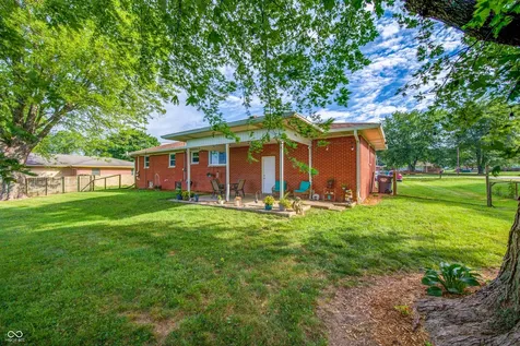 709 Old Plank Road Franklin IN 46131