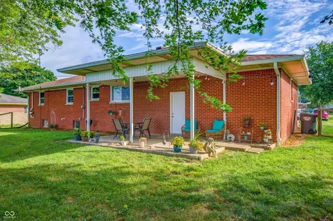 709 Old Plank Road Franklin IN 46131