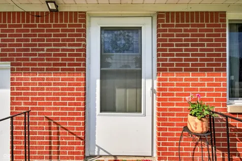709 Old Plank Road Franklin IN 46131