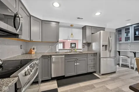 1277 Mount Pleasant East Street Greenwood IN 46142