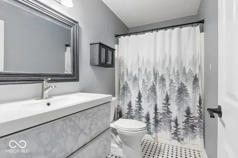 58 E Bloomfield Lane Westfield IN 46074