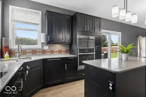 58 E Bloomfield Lane Westfield IN 46074