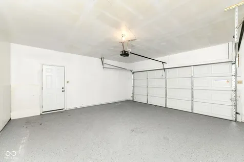 8846 Holliday Drive Indianapolis IN 46260