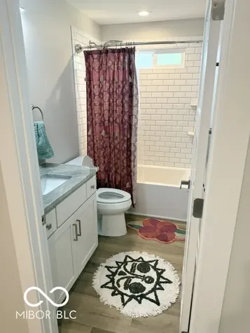 1 Elm Tree Court Greenwood IN 46142