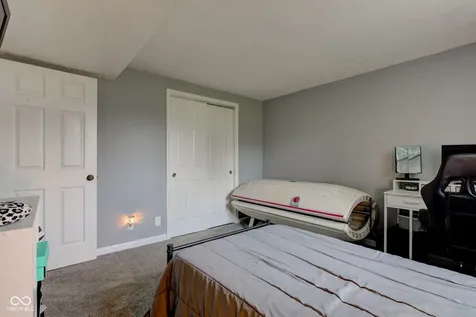 1925 E Woodside Village Drive Connersville IN 47331