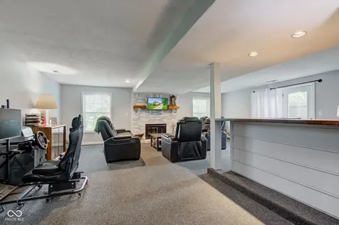 1925 E Woodside Village Drive Connersville IN 47331