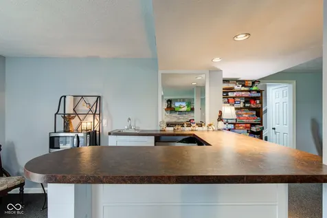 1925 E Woodside Village Drive Connersville IN 47331