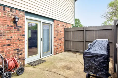 1925 E Woodside Village Drive Connersville IN 47331