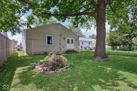 137 N 4th Avenue Beech Grove IN 46107