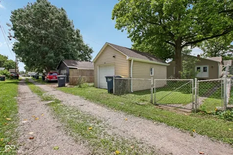 137 N 4th Avenue Beech Grove IN 46107