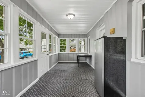 137 N 4th Avenue Beech Grove IN 46107