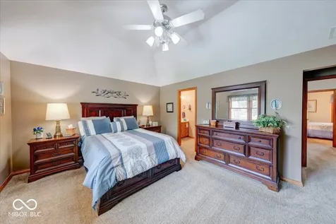 591 Leah Way Greenwood IN 46142