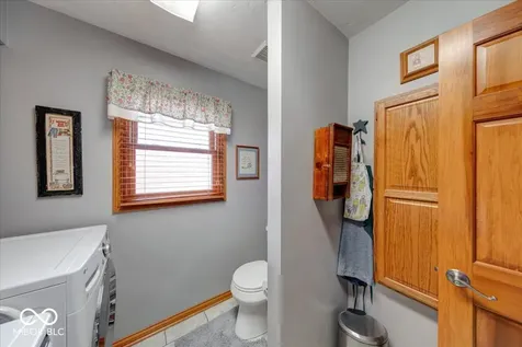 591 Leah Way Greenwood IN 46142