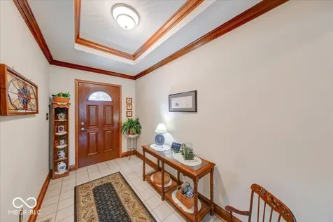 591 Leah Way Greenwood IN 46142