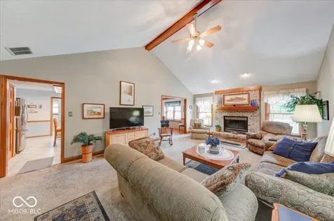 591 Leah Way Greenwood IN 46142
