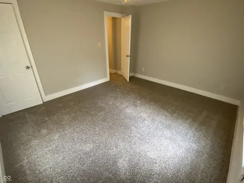 91 S 5th Avenue Beech Grove IN 46107