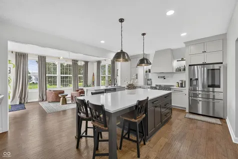 13082 Knights Way Fishers IN 46037
