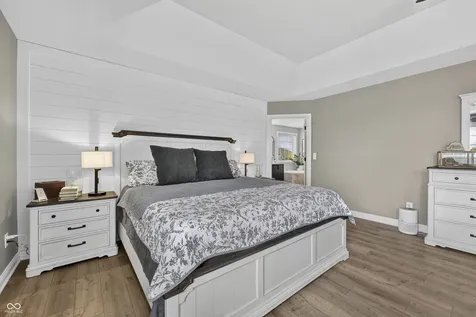 13082 Knights Way Fishers IN 46037