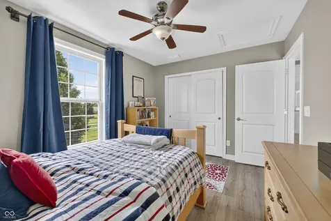 13082 Knights Way Fishers IN 46037