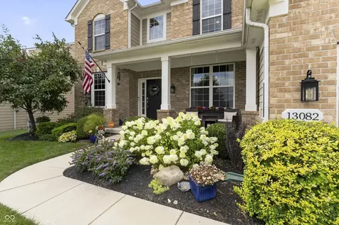 13082 Knights Way Fishers IN 46037