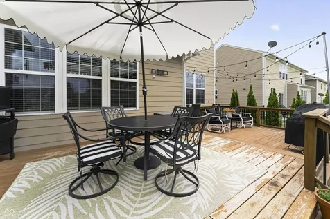 13082 Knights Way Fishers IN 46037