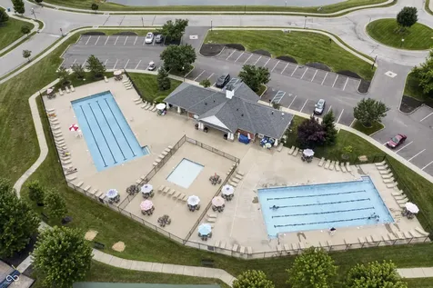 13082 Knights Way Fishers IN 46037