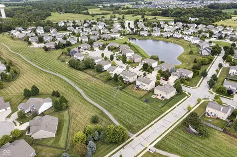 13082 Knights Way Fishers IN 46037