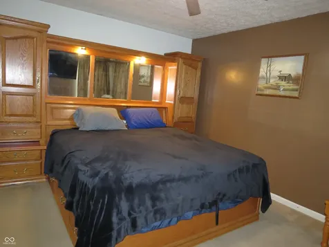1545 Black Oak Court Franklin IN 46131