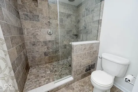 6320 Brixton Indianapolis IN 46220
