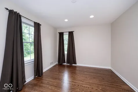6320 Brixton Indianapolis IN 46220