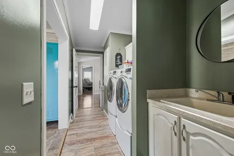 6215 S 275 E Lebanon IN 46052