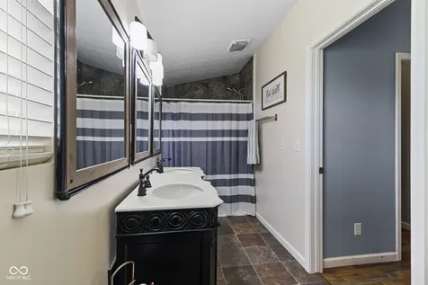 6215 S 275 E Lebanon IN 46052