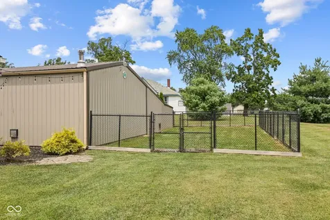 6215 S 275 E Lebanon IN 46052