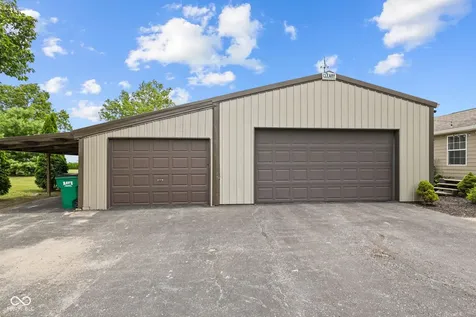 6215 S 275 E Lebanon IN 46052