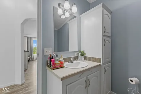 6215 S 275 E Lebanon IN 46052