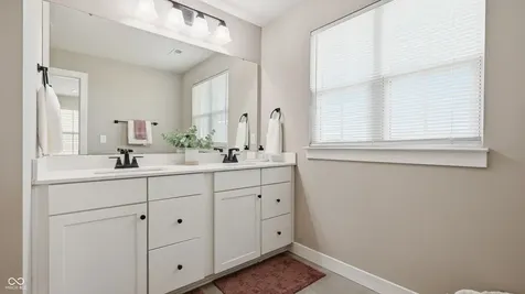 18460 Sandy Cove Lane Westfield IN 46074