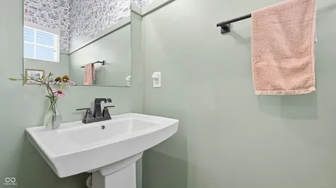18460 Sandy Cove Lane Westfield IN 46074