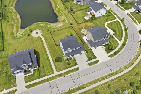 18460 Sandy Cove Lane Westfield IN 46074