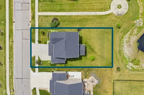 18460 Sandy Cove Lane Westfield IN 46074
