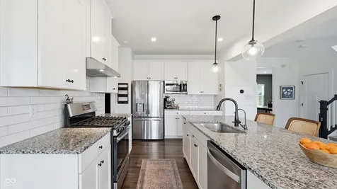 18460 Sandy Cove Lane Westfield IN 46074