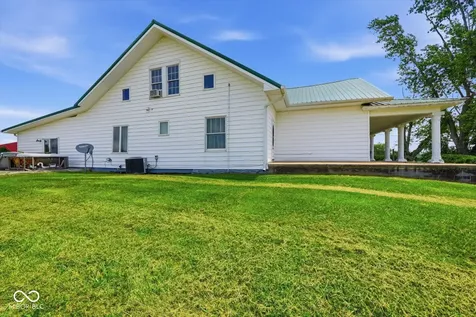 7380 E 25th Street Columbus IN 47203