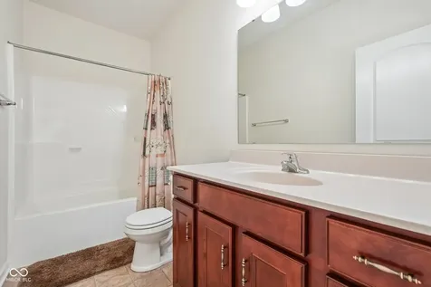 203 Rocky Road Greenfield IN 46140