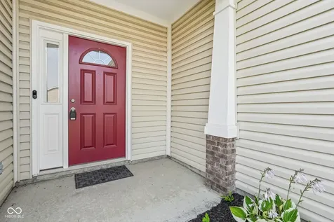 203 Rocky Road Greenfield IN 46140