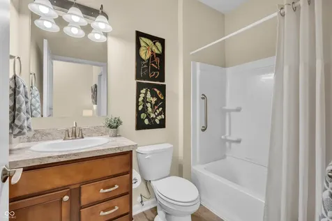 4776 Allium Plainfield IN 46168