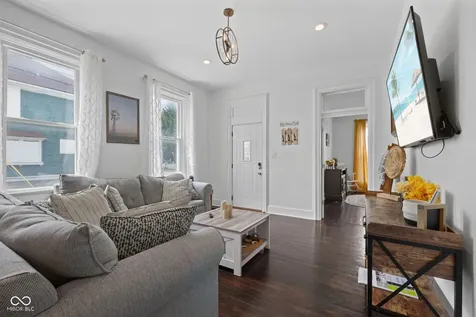 1361 Union Street Indianapolis IN 46225