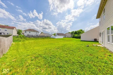11539 Tahoe Way Indianapolis IN 46235